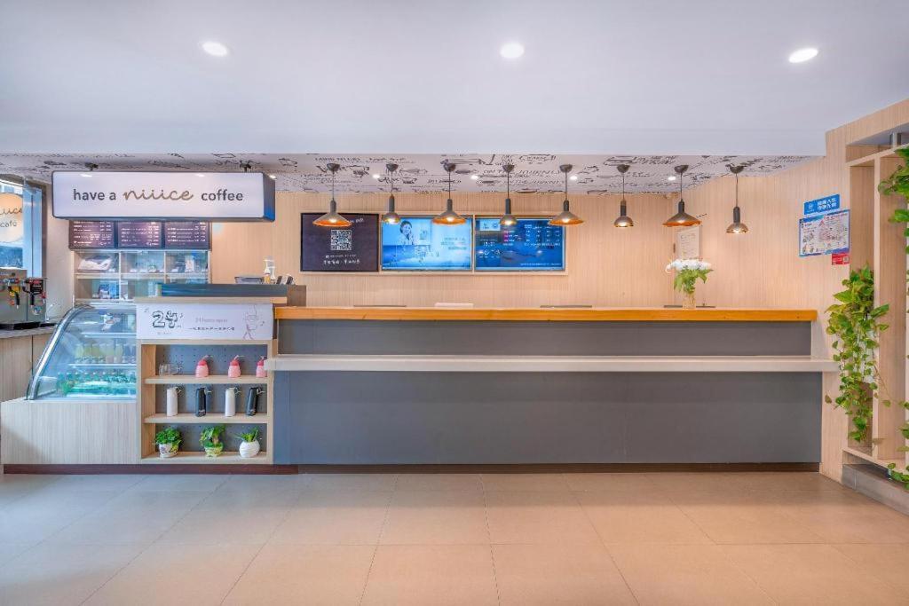 Hanting Hotel Nanjing Shanghai Road Metro Station מראה חיצוני תמונה